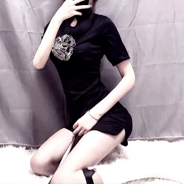 火窟聚知心
